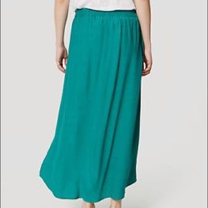 LOFT Fluid maxi skirt Shady Glen (green) EUC Sz M
